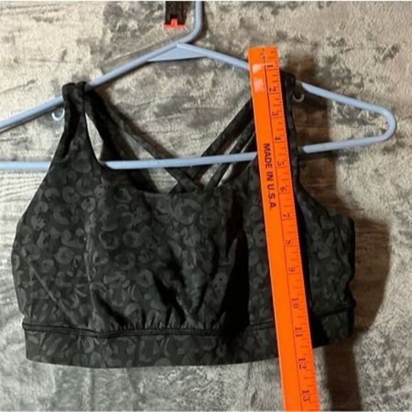 Lululemon Energy Sports Bra Black Camo Size 6 NO PADS - Picture 3 of 5